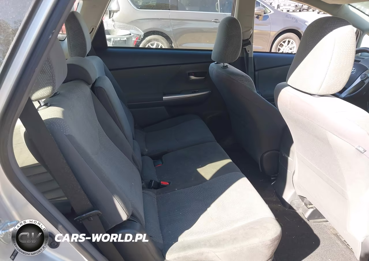 2012 Toyota Prius V Two VIN:JTDZN3EU2C3166013 - 8