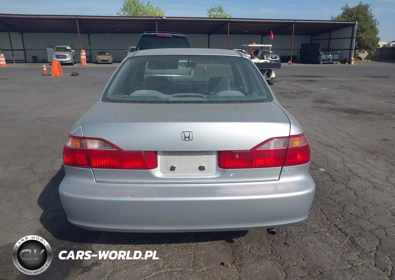 1999 Honda Accord Sdn Lx VIN:JHMCG6650XC018861 - 15