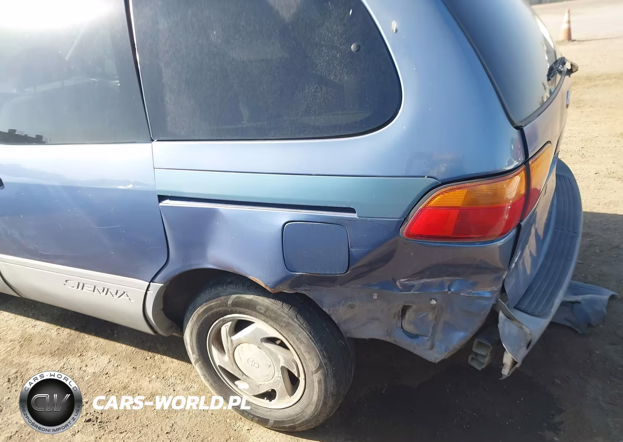 1998 Toyota Sienna Le VIN:4T3ZF13C5WU030987 - 17