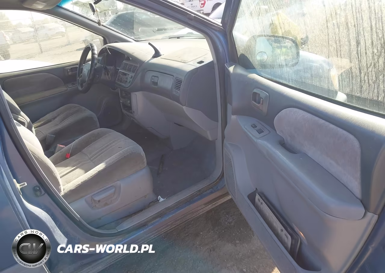 1998 Toyota Sienna Le VIN:4T3ZF13C5WU030987 - 5
