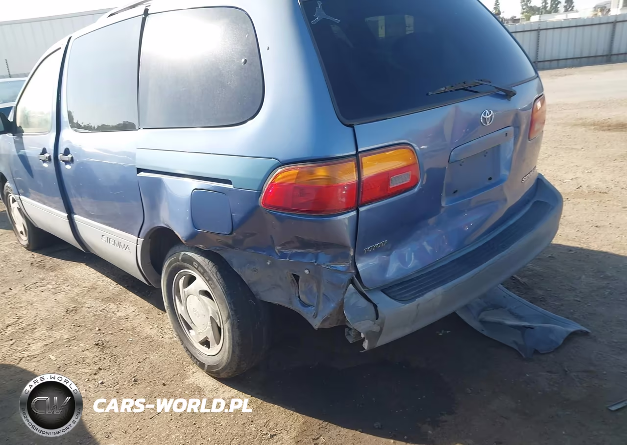 1998 Toyota Sienna Le VIN:4T3ZF13C5WU030987 - 6