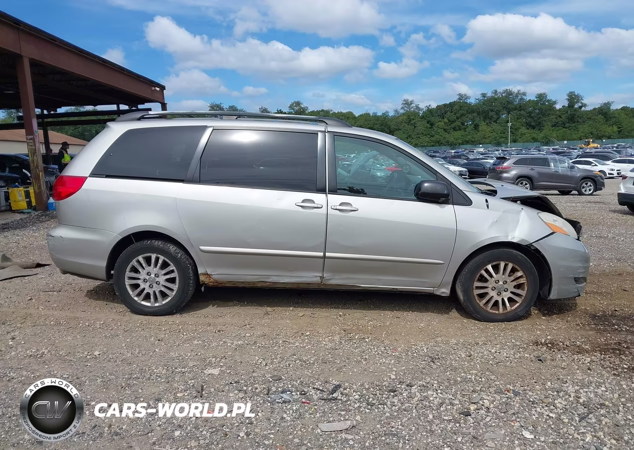 2007 Toyota Sienna Le VIN:5TDBK23CX7S002527 - 13