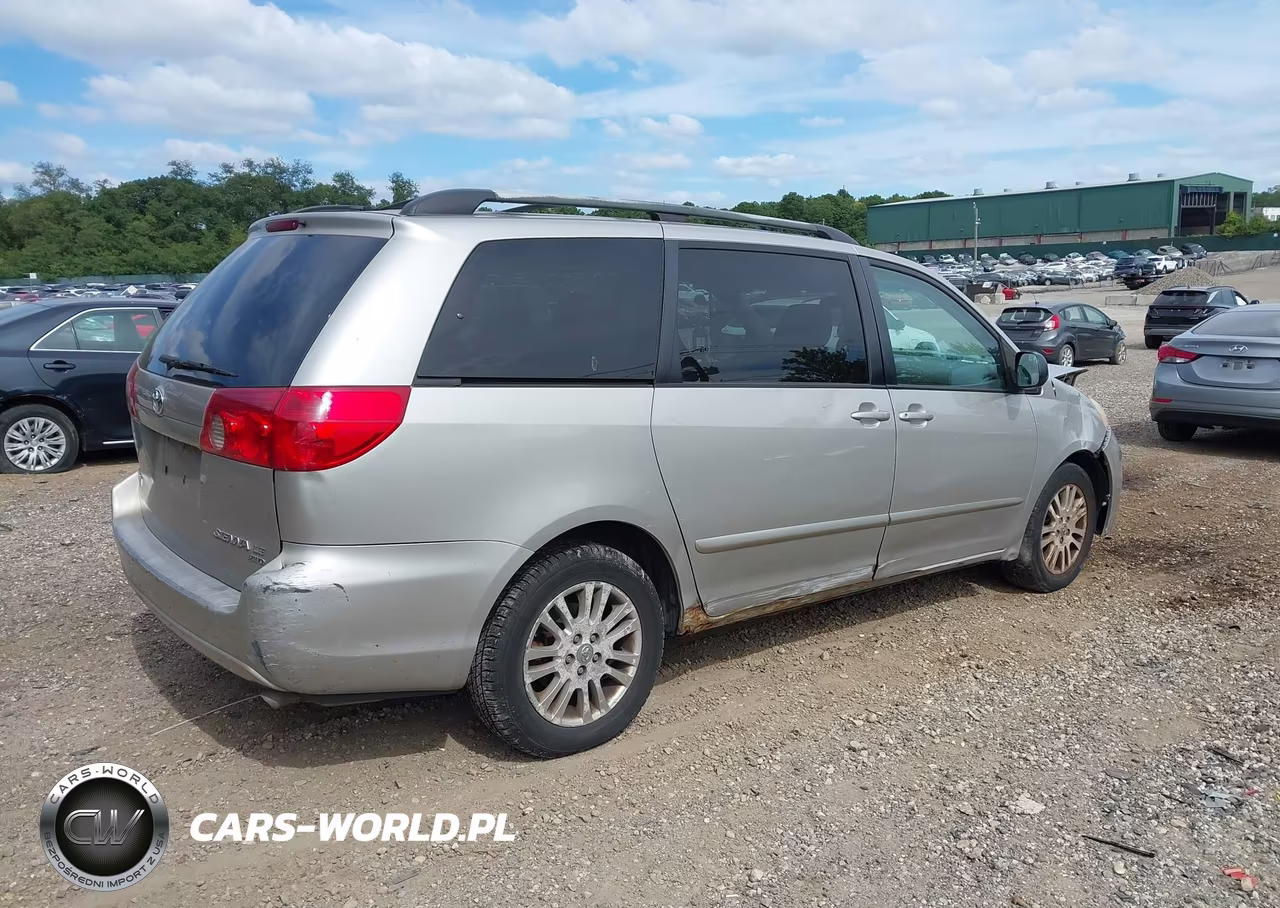 2007 Toyota Sienna Le VIN:5TDBK23CX7S002527 - 4