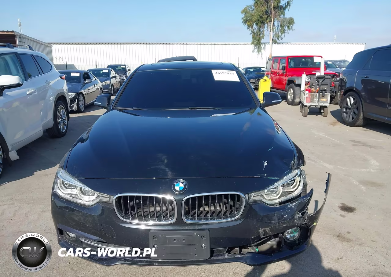 2018 BMW 330I VIN:WBA8B9C56JAE22228 - 12