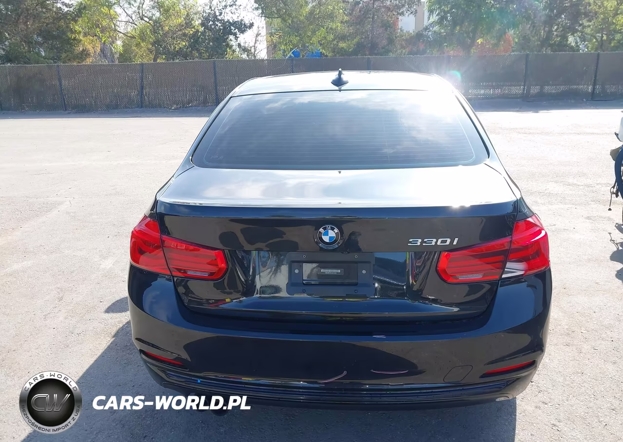 2018 BMW 330I VIN:WBA8B9C56JAE22228 - 16