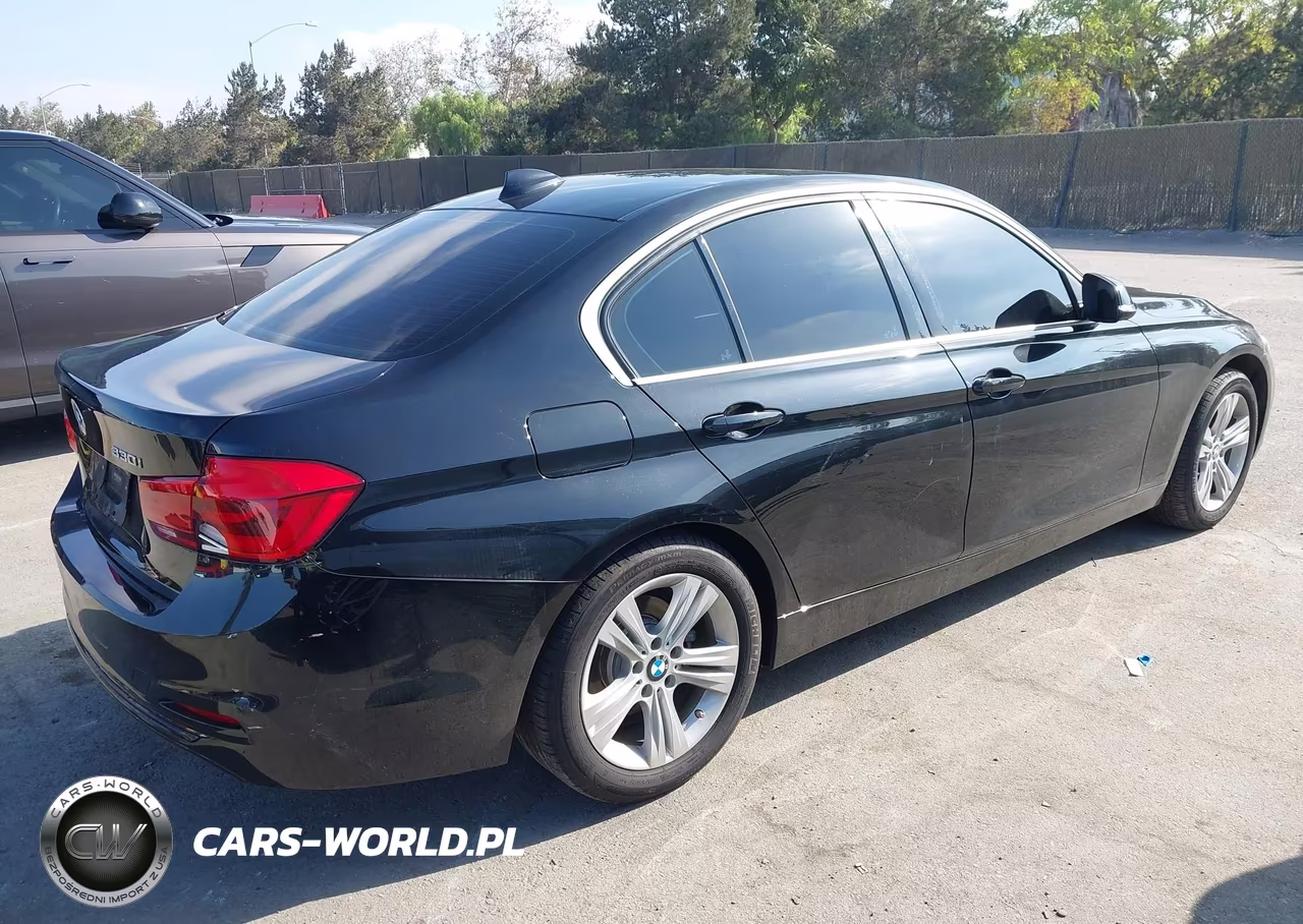2018 BMW 330I VIN:WBA8B9C56JAE22228 - 4