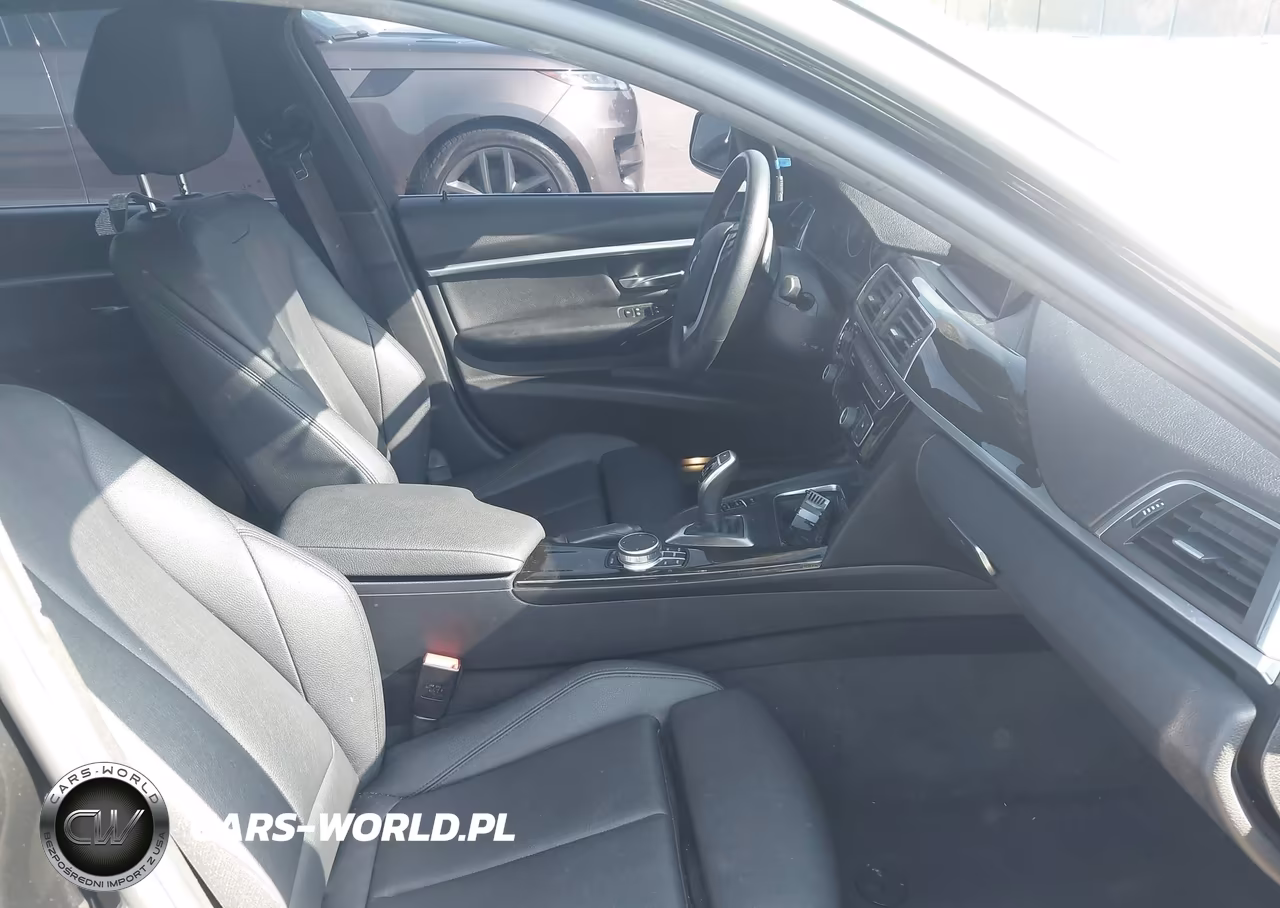 2018 BMW 330I VIN:WBA8B9C56JAE22228 - 5