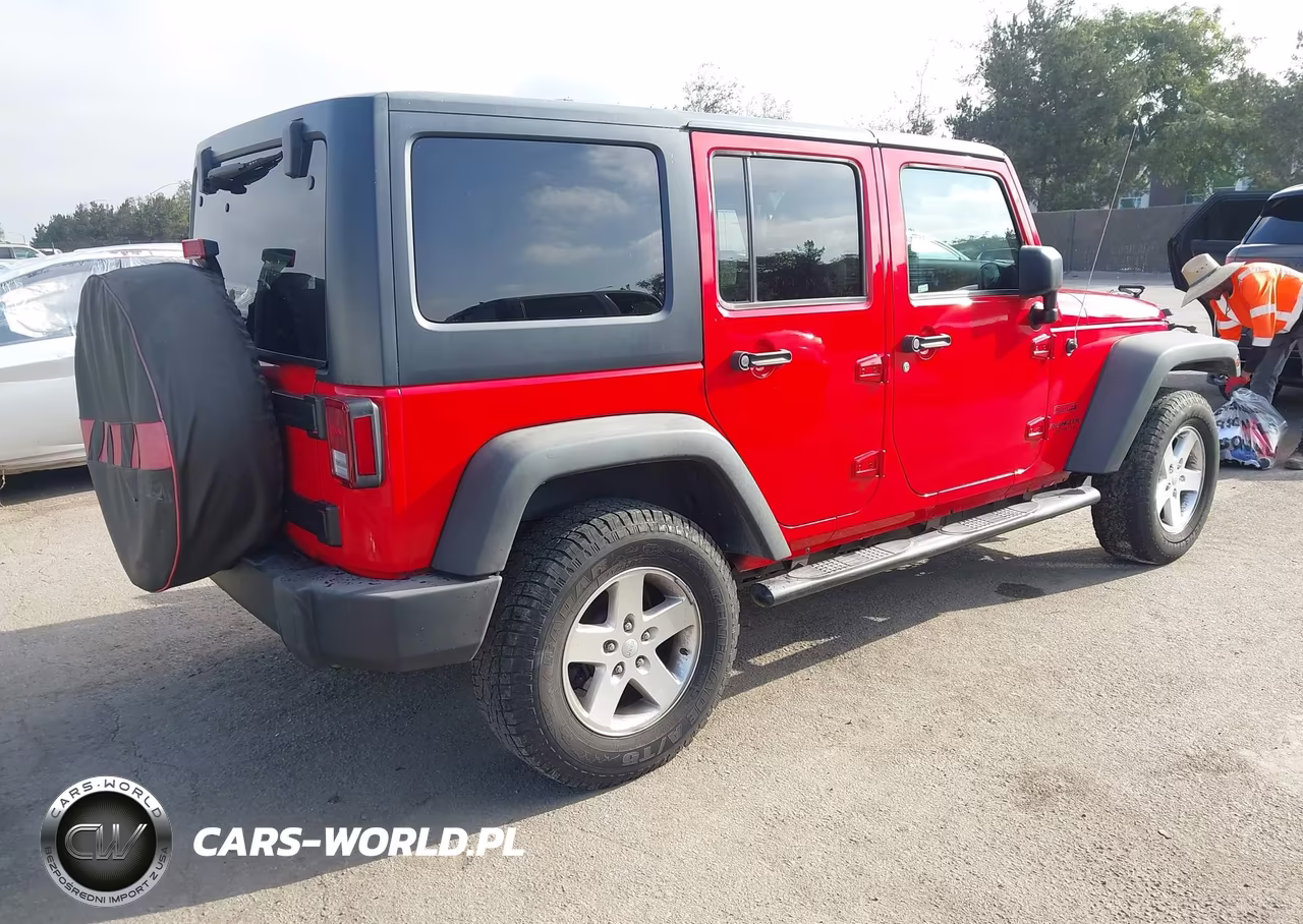 2017 Jeep Wrangler Unlimited Sport 4X4 VIN:1C4BJWDGXHL602589 - 4