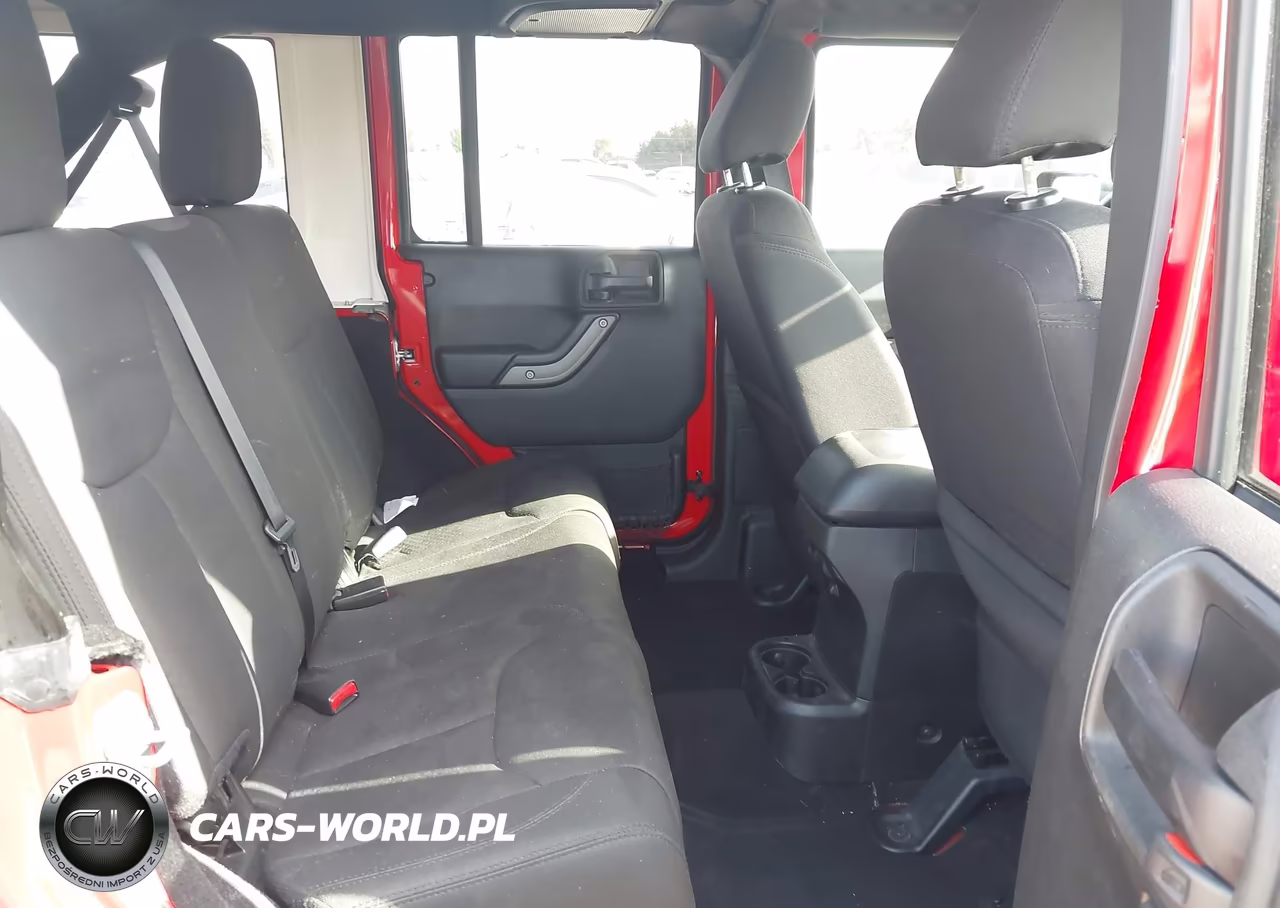 2017 Jeep Wrangler Unlimited Sport 4X4 VIN:1C4BJWDGXHL602589 - 8
