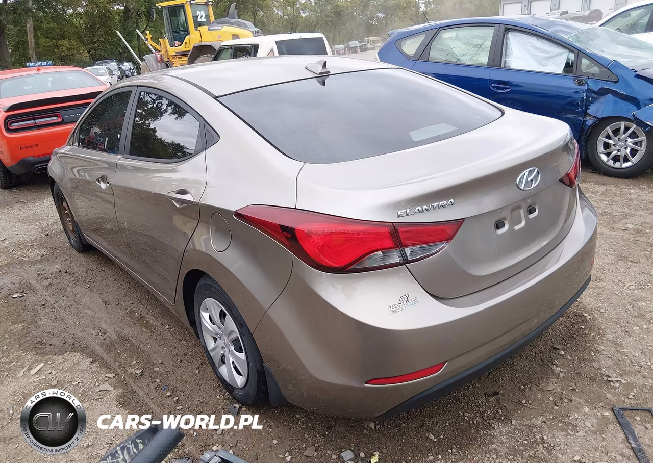 2016 Hyundai Elantra Se VIN:5NPDH4AEXGH795437 - 3