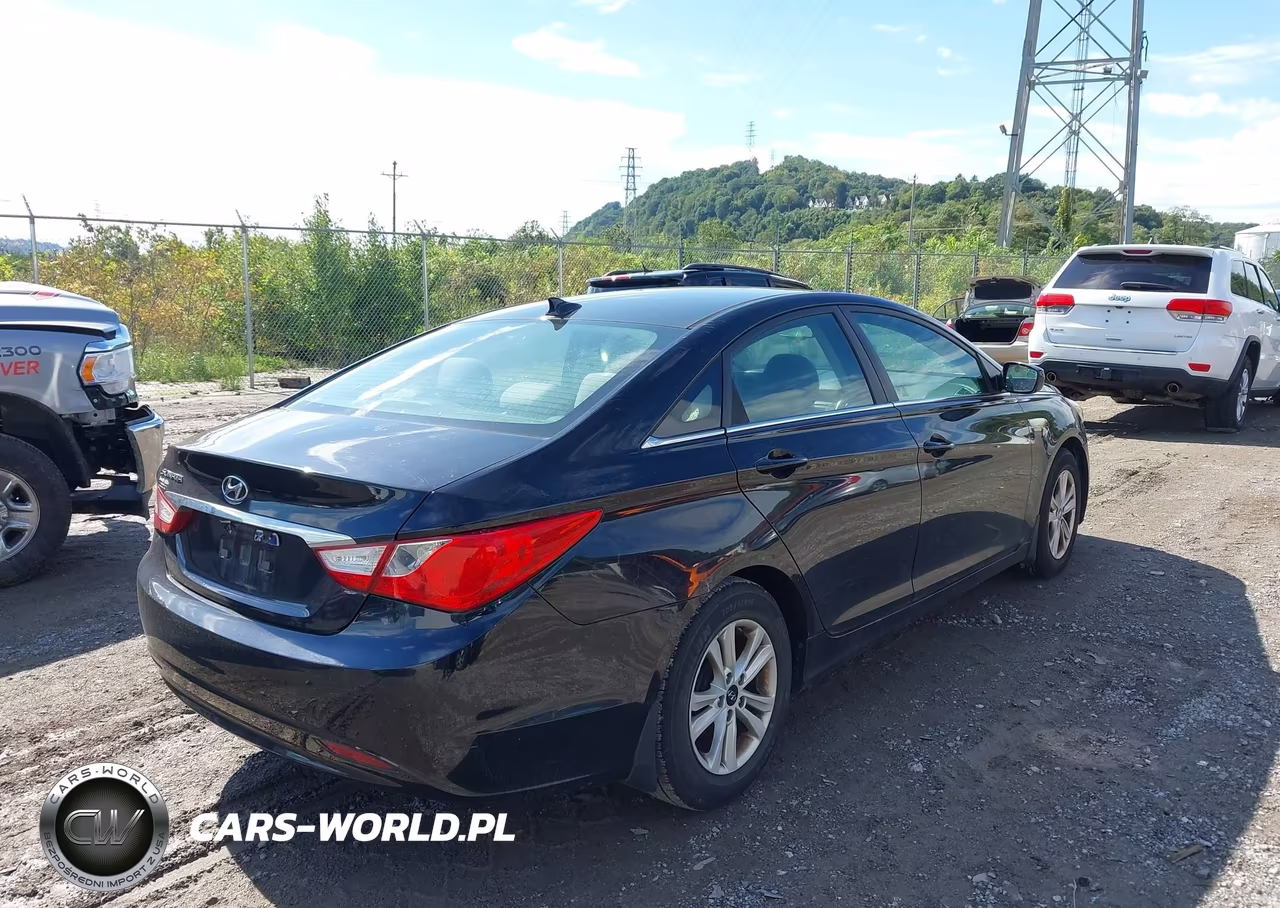 2013 Hyundai Sonata Gls Pzev VIN:5NPEB4AC5DH699618 - 4