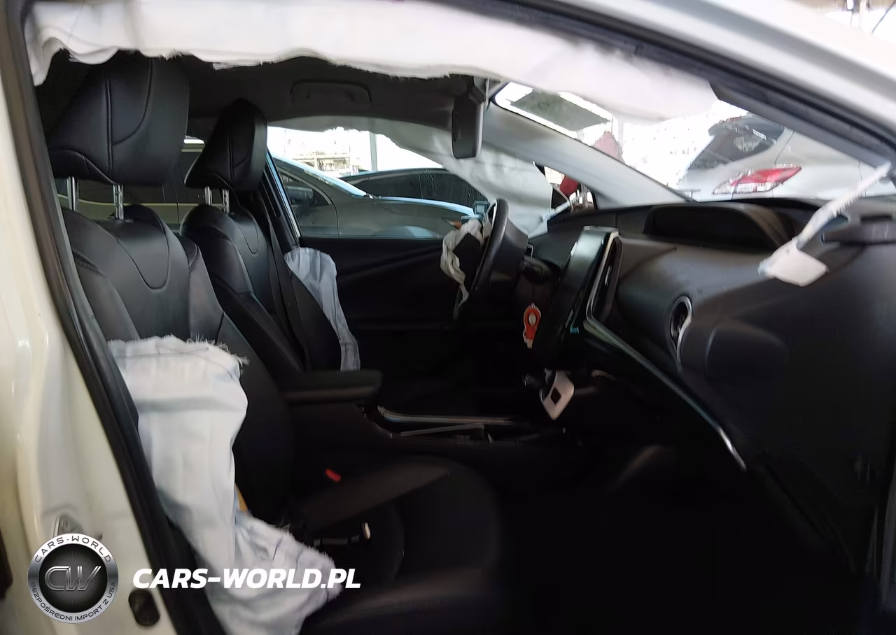 2017 Toyota Prius Prime Premium VIN:JTDKARFP3H3040503 - 5