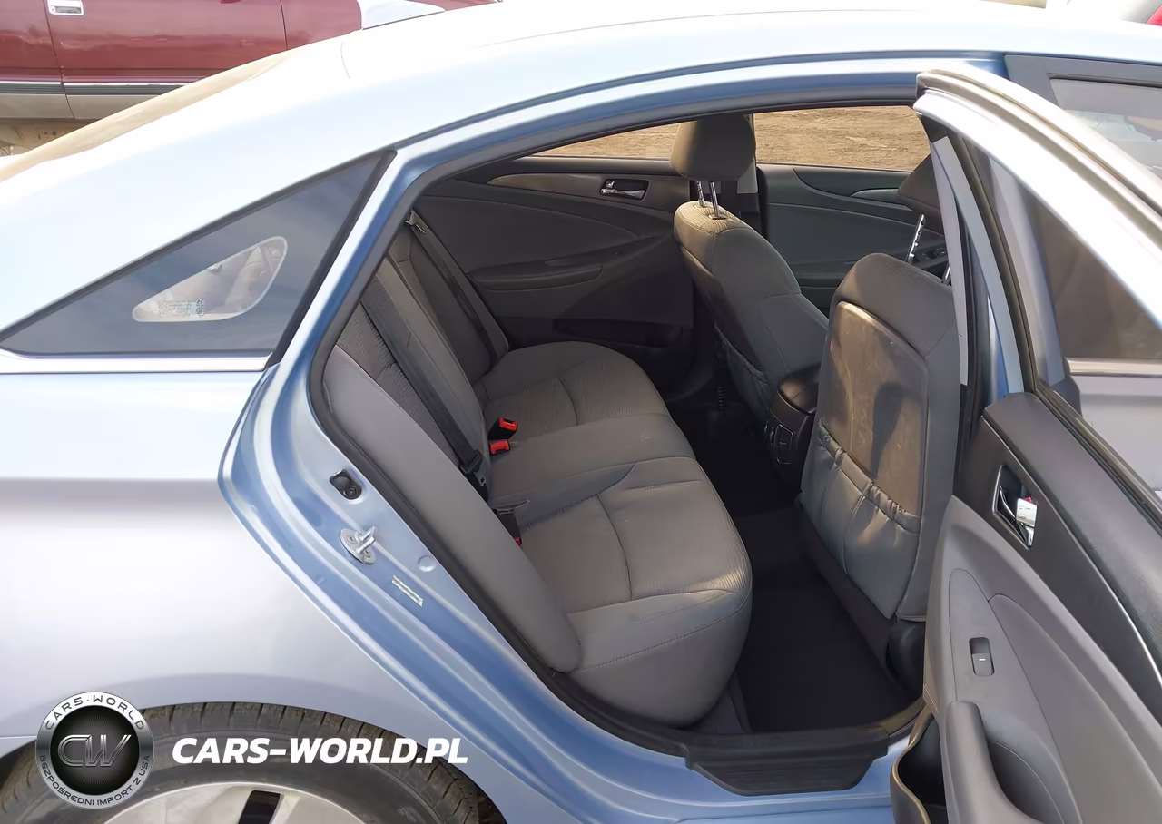 2013 Hyundai Sonata Hybrid VIN:KMHEC4A48DA086983 - 8