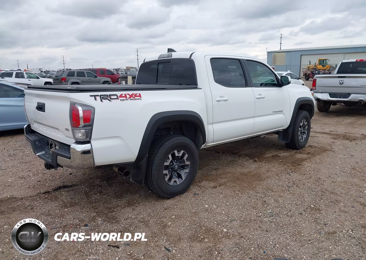 2023 Toyota Tacoma Trd Off Road VIN:3TMCZ5AN2PM648229 - 4