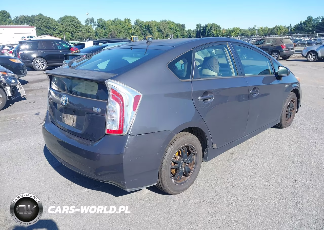 2012 Toyota Prius Two VIN:JTDKN3DUXC5451436 - 4