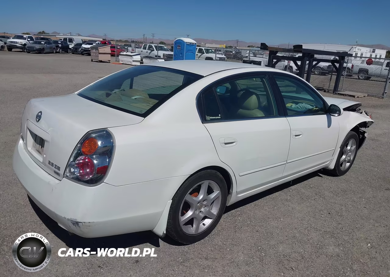 2003 Nissan Altima 3.5 Se VIN:1N4BL11EX3C310178 - 4