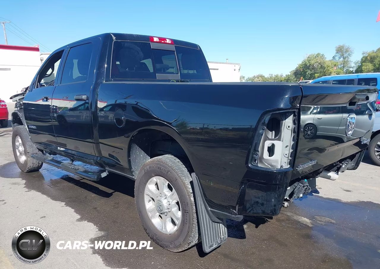 2024 Ram 2500 Big Horn 4X4 6'4 Box VIN:3C6UR5DJ1RG296721 - 3