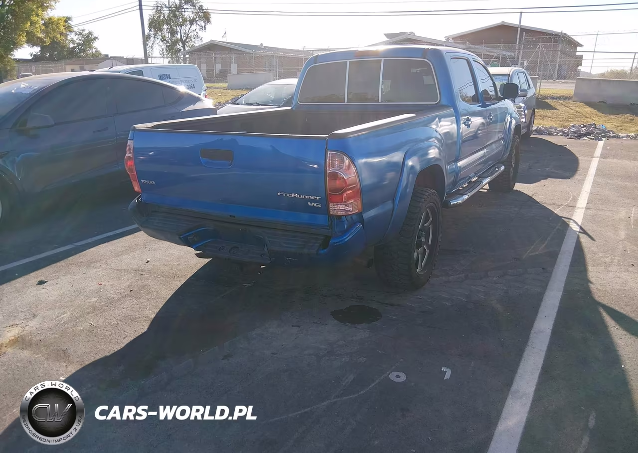 2007 Toyota Tacoma Prerunner V6 VIN:5TEKU72N87Z350694 - 4