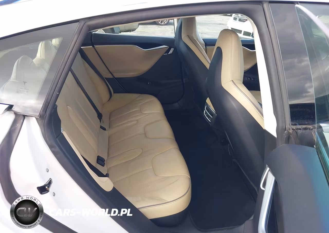2013 Tesla Model S Performance VIN:5YJSA1DP4DFP25885 - 8