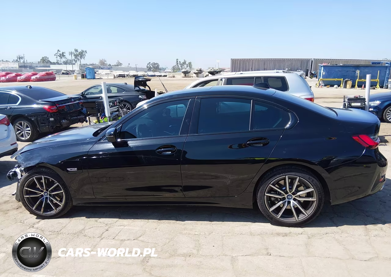 2022 BMW 330E VIN:3MW5P7J04N8C56208 - 15