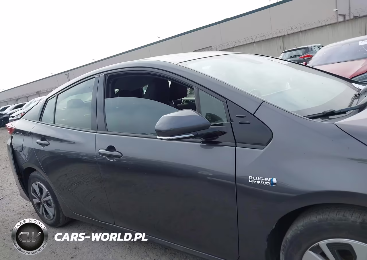 2017 Toyota Prius Prime Plus VIN:JTDKARFP0H3005689 - 13