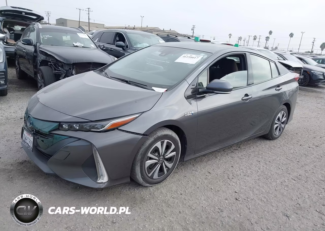 2017 Toyota Prius Prime Plus VIN:JTDKARFP0H3005689 - 2
