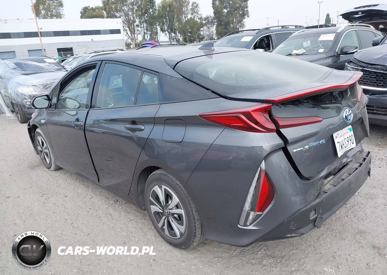 2017 Toyota Prius Prime Plus VIN:JTDKARFP0H3005689 - 3