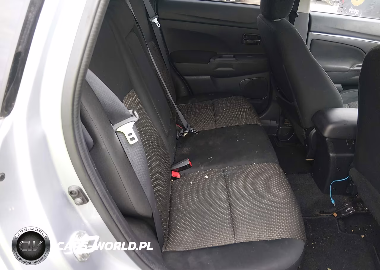 2016 Mitsubishi Outlander Sport 2.0 Es VIN:JA4AP3AU7GZ065155 - 8