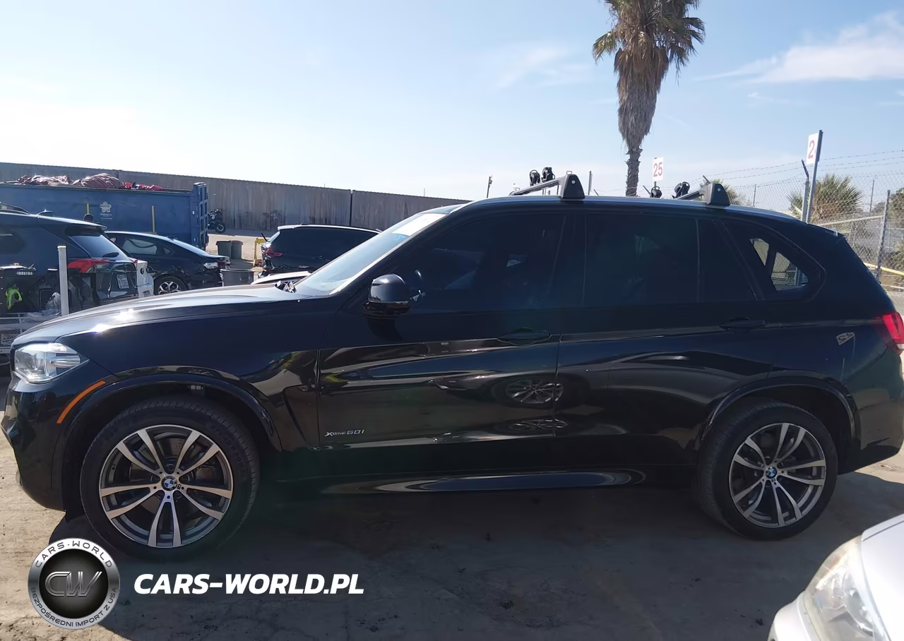 2018 BMW X5 xDrive50I VIN:5UXKR6C54J0U14634 - 14
