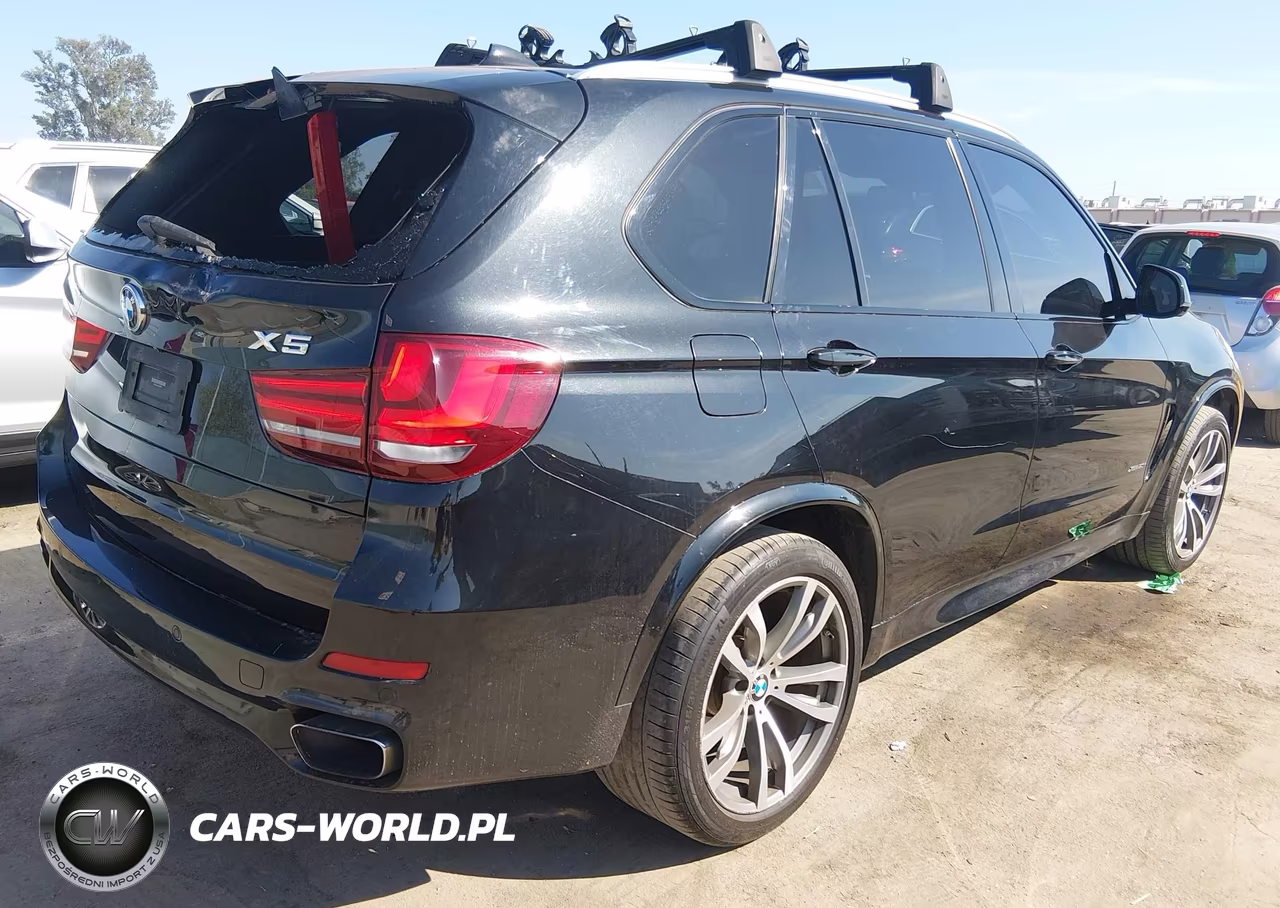 2018 BMW X5 xDrive50I VIN:5UXKR6C54J0U14634 - 4