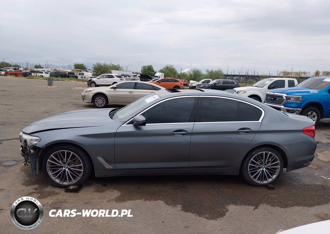 2019 BMW 530I VIN:WBAJA5C56KWW49210 - 14