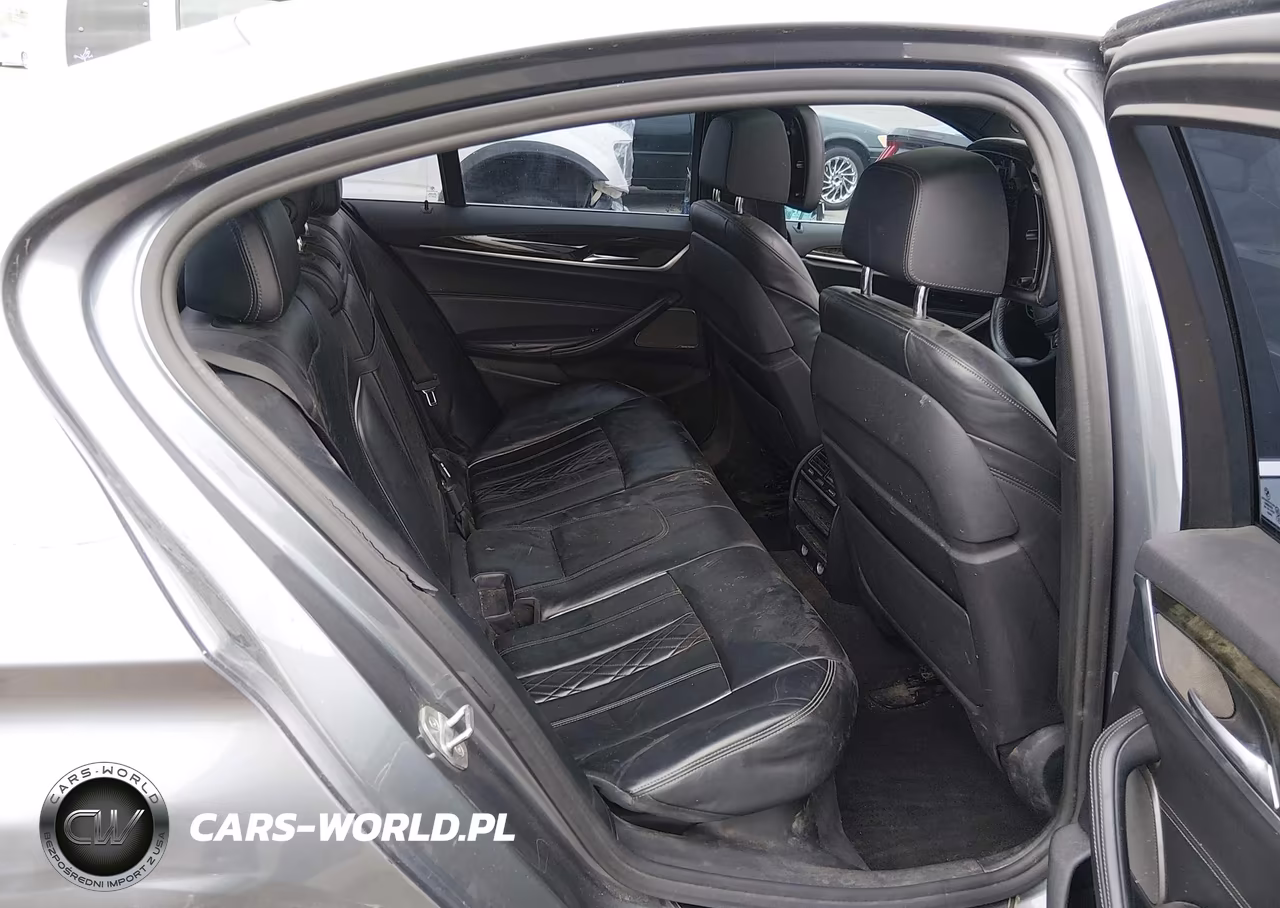 2019 BMW 530I VIN:WBAJA5C56KWW49210 - 8