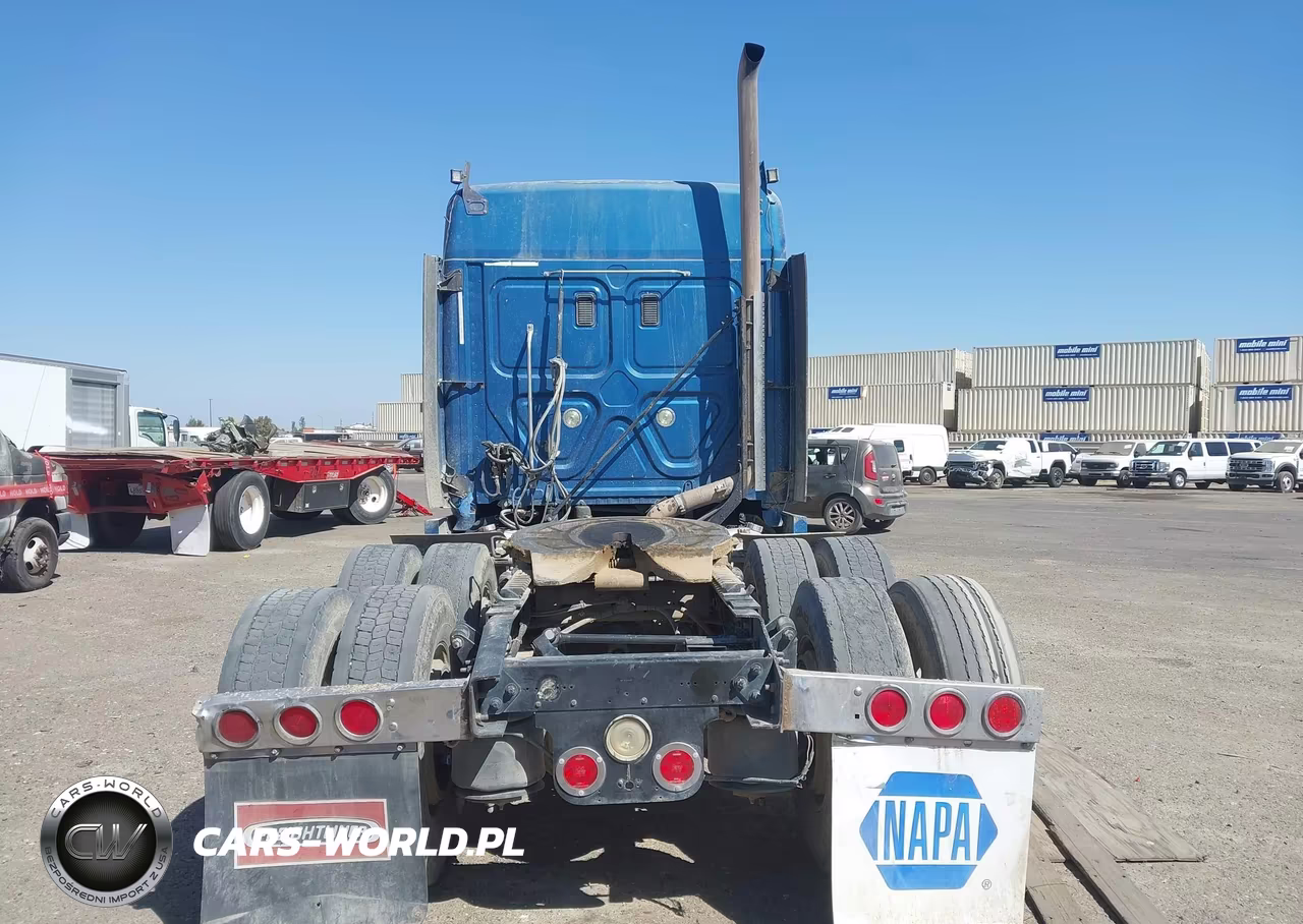 2014 Freightliner Cascadia 125 VIN:3AKJGLD5XESFX4778 - 15
