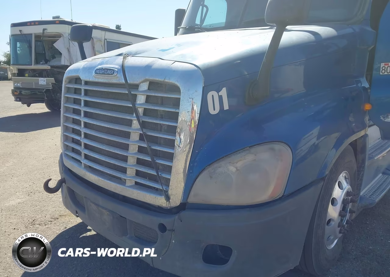 2014 Freightliner Cascadia 125 VIN:3AKJGLD5XESFX4778 - 18