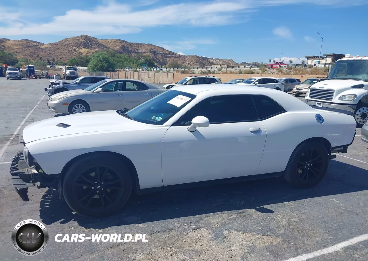 2015 Dodge Challenger Sxt VIN:2C3CDZAGXFH793544 - 15