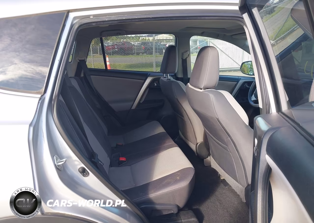 2015 Toyota Rav4 Xle VIN:2T3RFREV3FW346966 - 8