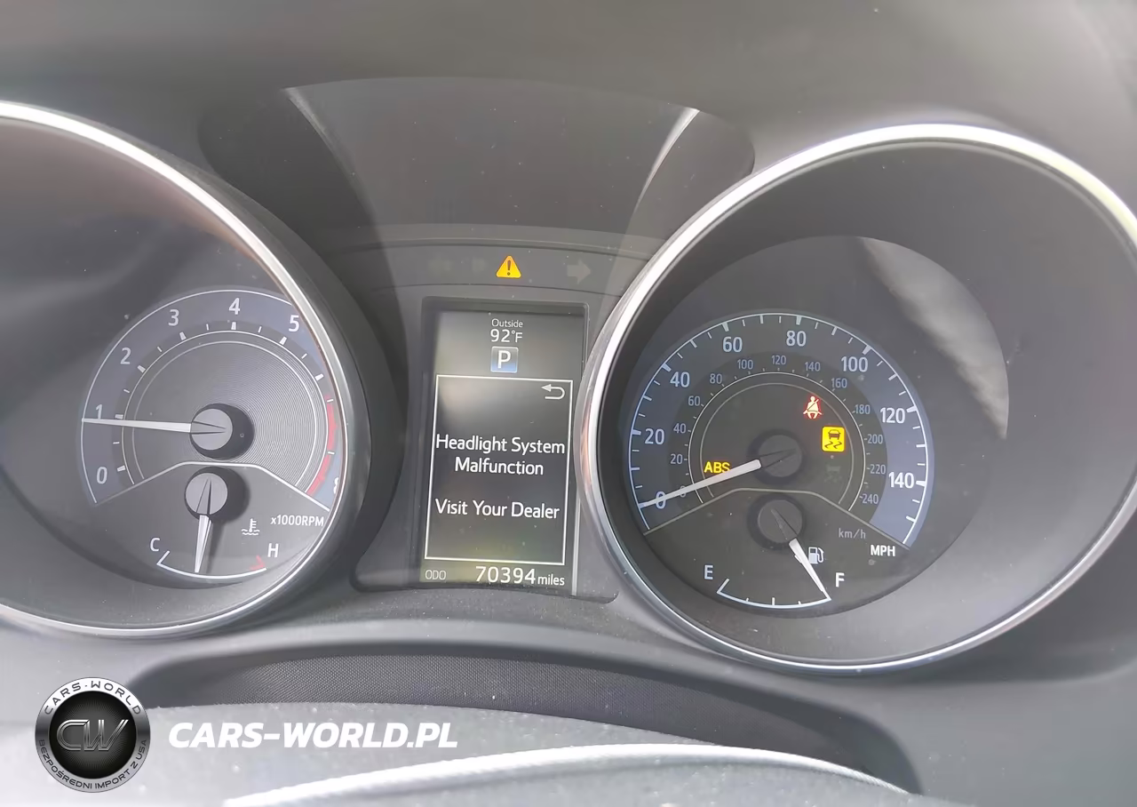 2018 Toyota Corolla Im VIN:JTNKARJE4JJ571597 - 7