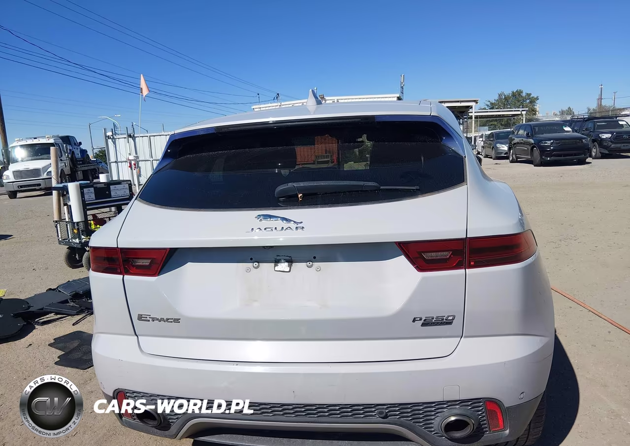 2018 Jaguar E-Pace Se VIN:SADFP2FX4J1Z13320 - 17