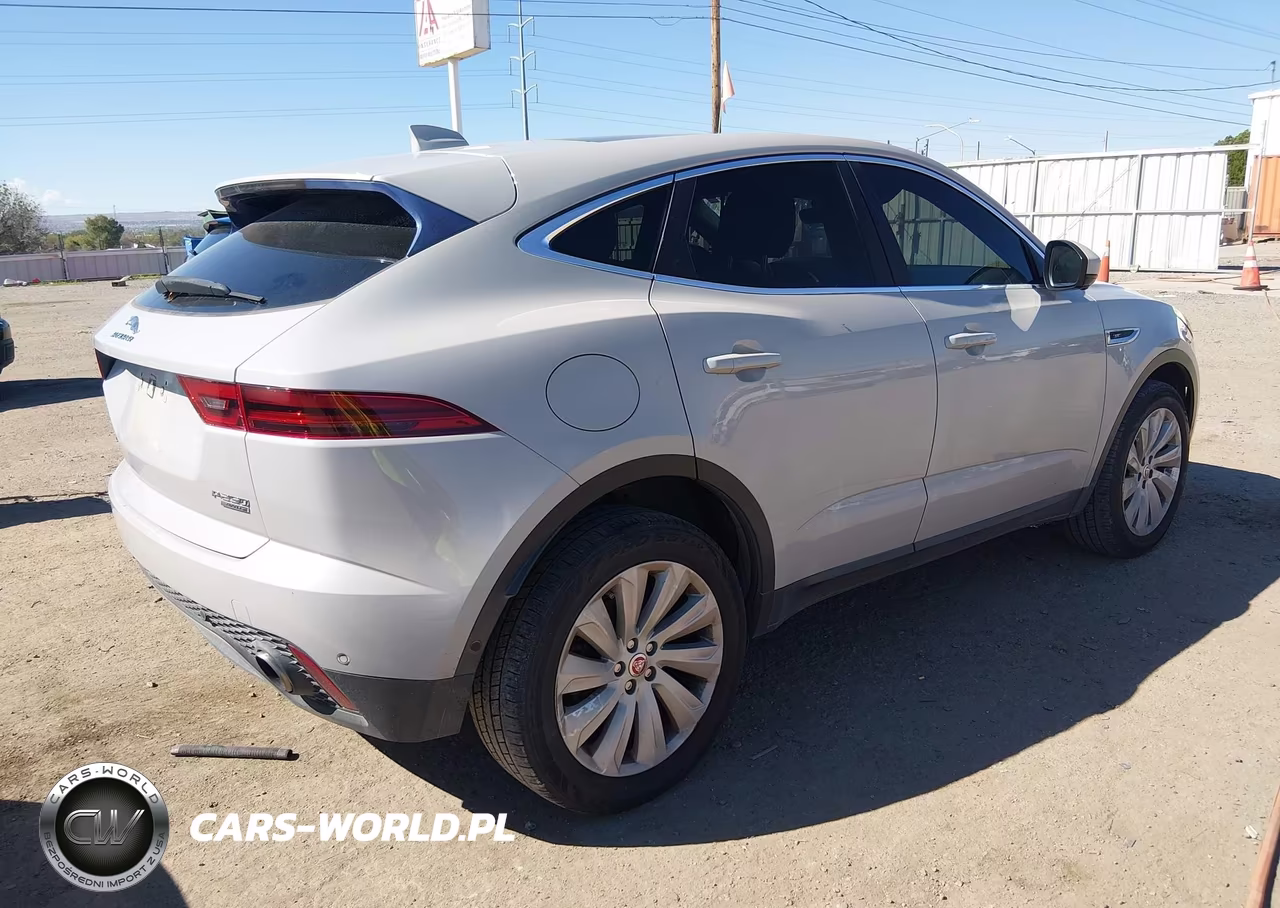 2018 Jaguar E-Pace Se VIN:SADFP2FX4J1Z13320 - 4