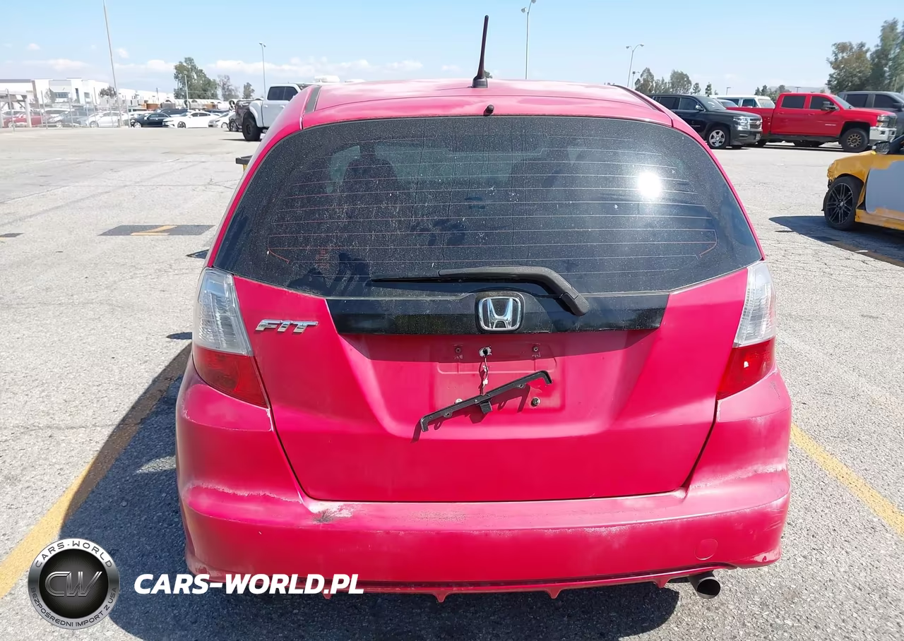 2012 Honda Fit VIN:JHMGE8H30CC040612 - 18
