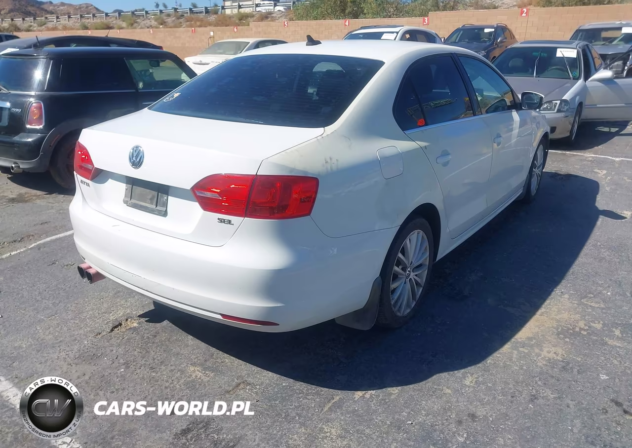 2014 Volkswagen Jetta 1.8T Sel VIN:3VWL17AJ6EM408644 - 4