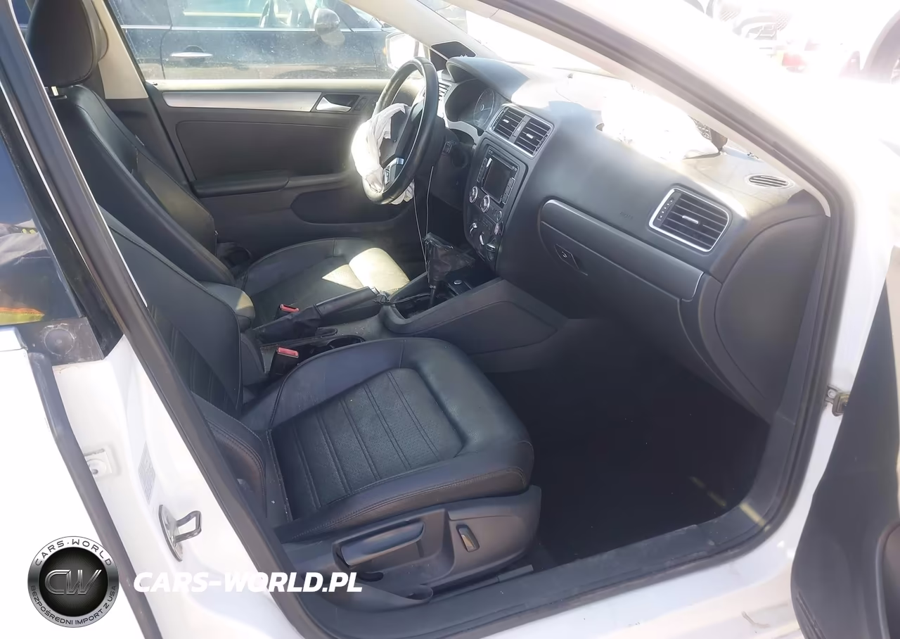 2014 Volkswagen Jetta 1.8T Sel VIN:3VWL17AJ6EM408644 - 5