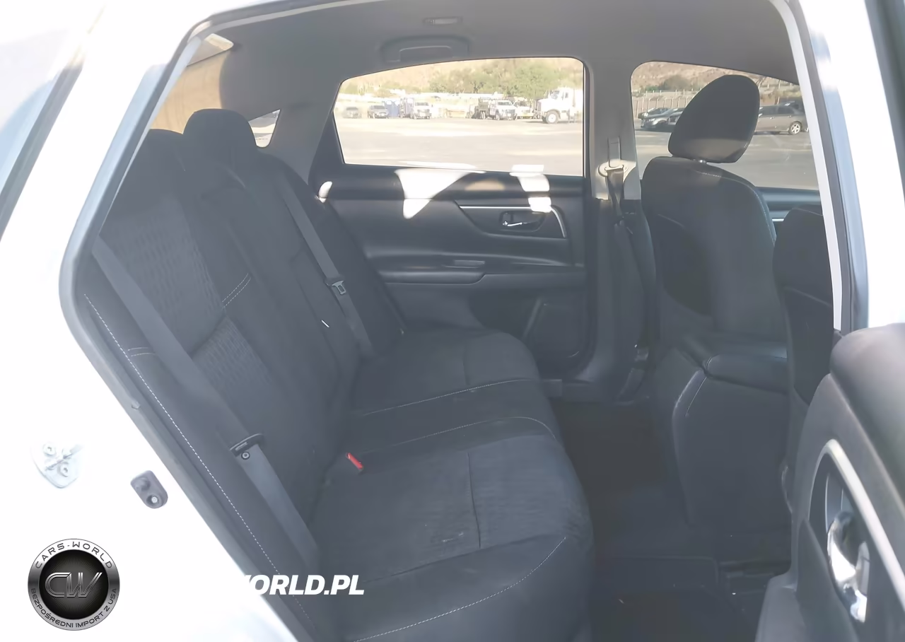 2018 Nissan Altima 2.5 Sv VIN:1N4AL3AP2JC266232 - 8