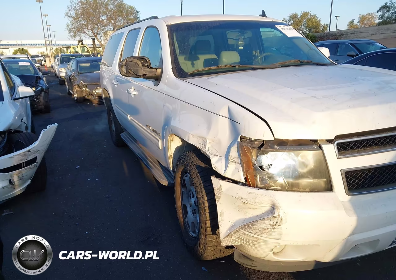 2011 Chevrolet Suburban Lt VIN:1GNSKJE30BR222863 - 6