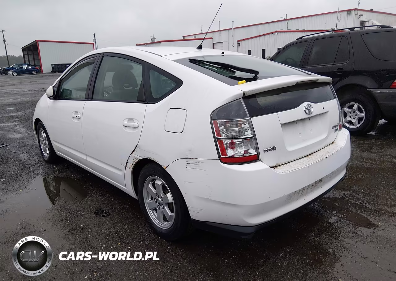 2004 Toyota Prius VIN:JTDKB20U140015324 - 3