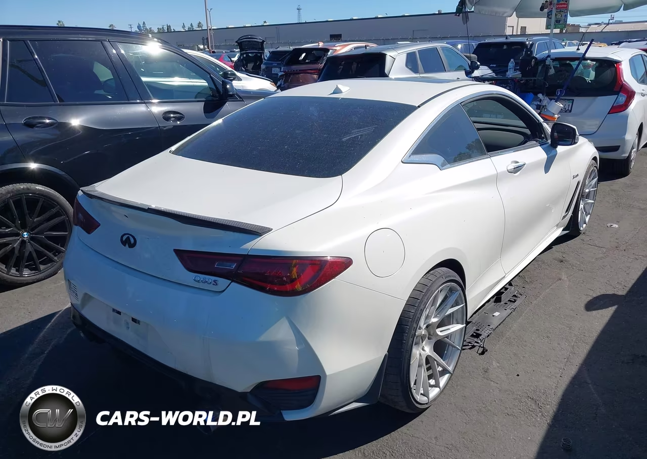 2018 Infiniti Q60 3.0T Red Sport 400 VIN:JN1FV7EK1JM531106 - 4