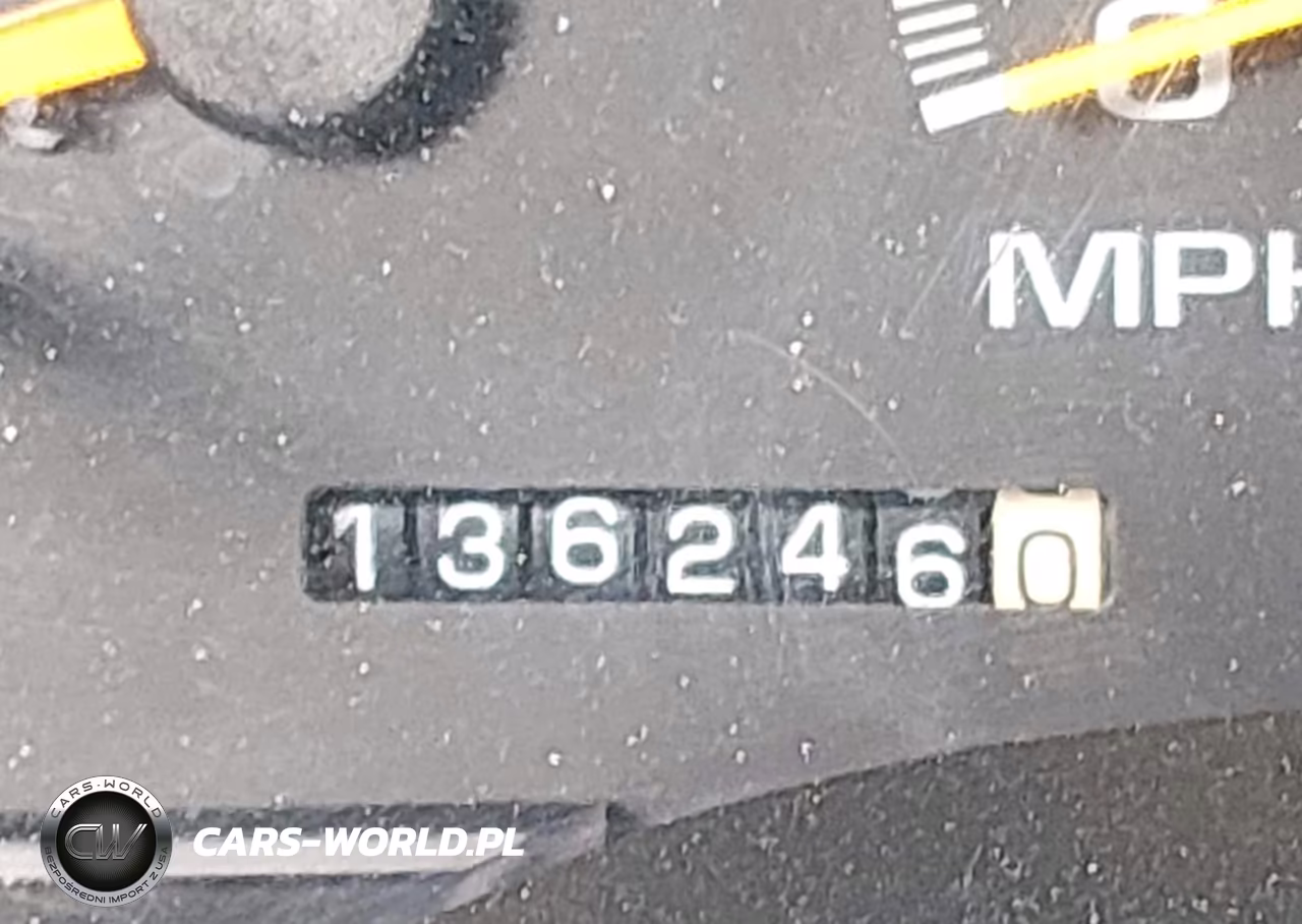 1995 Chevrolet Tahoe K1500 VIN:3GNEK18K5SG106400 - 12