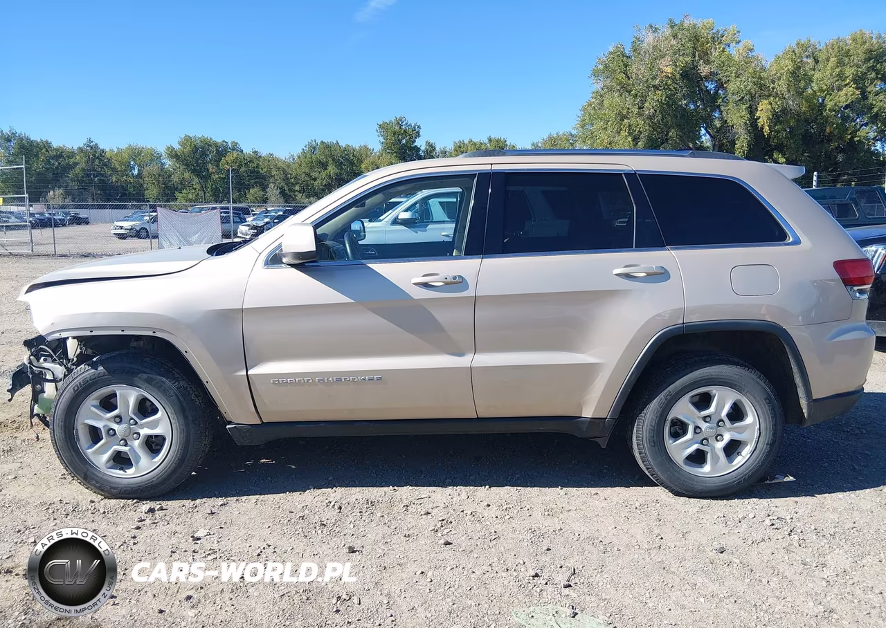 2014 Jeep Grand Cherokee Laredo VIN:1C4RJFAG1EC441273 - 14
