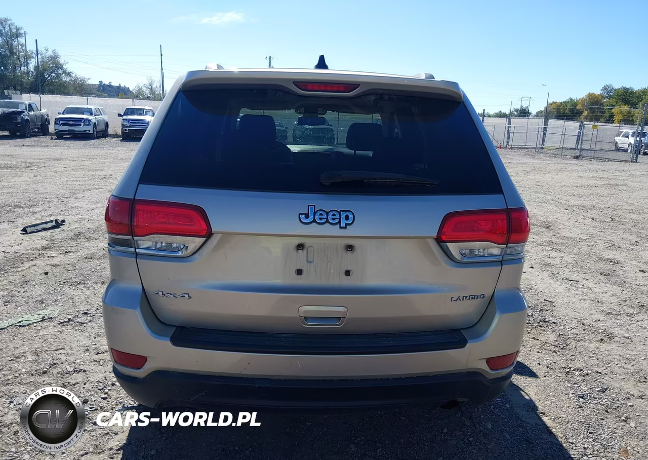 2014 Jeep Grand Cherokee Laredo VIN:1C4RJFAG1EC441273 - 16