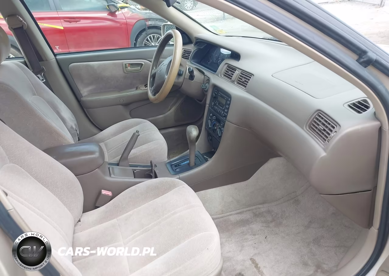 1999 Toyota Camry VIN:4T1BG22K5XU603121 - 5